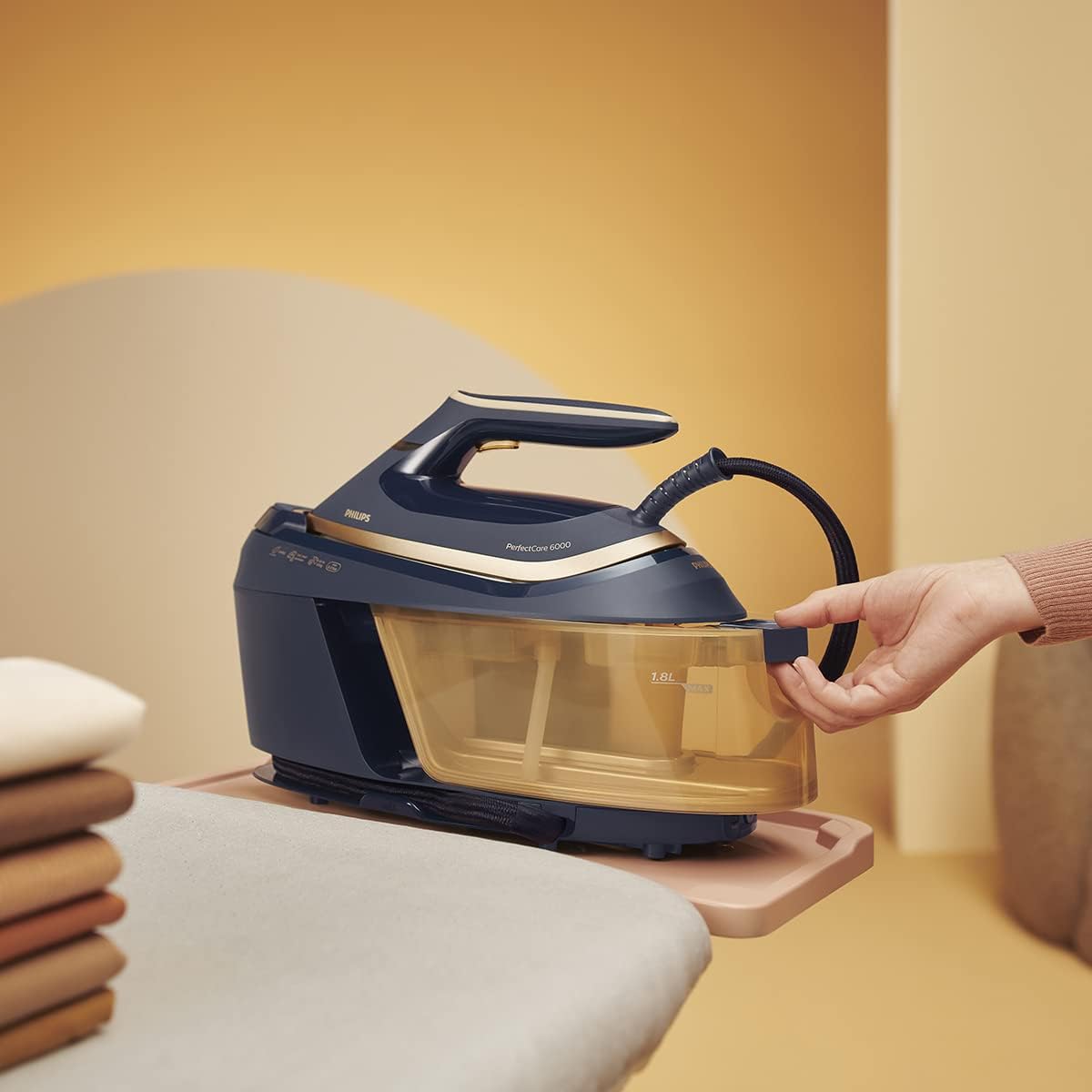 Philips PerfectCare Serie 6000 Steam Generator, 2400 W, 600g Steam Flow, 8 Bar Pressure, No Burns with OptimalTEMP Technology, 1.8L Tank, Black (PSG6066/26)