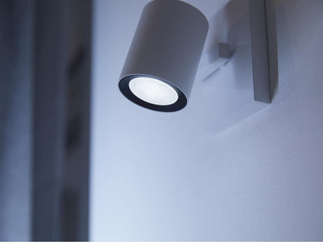 Smart Lighting > Philips Hue, Light Bulbs
